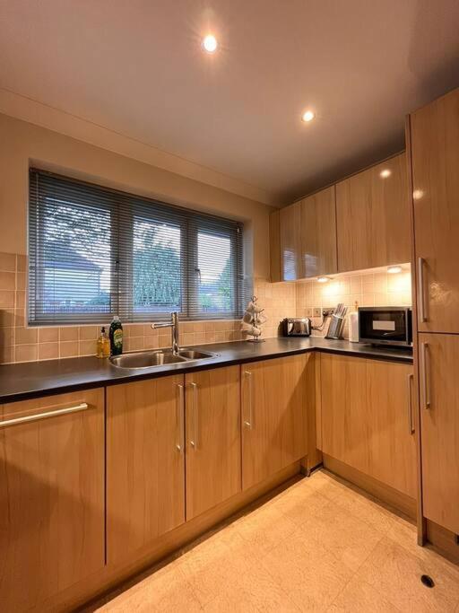 Space And Comfort In Summertown Оксфорд Екстериор снимка